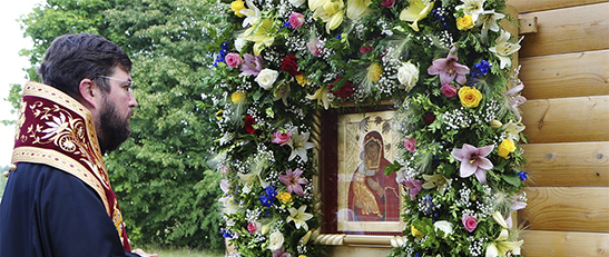 Чудотворная Горбацевичская икона Божией Матери. Была явлена в начале XVII века в ветвях липового дерева