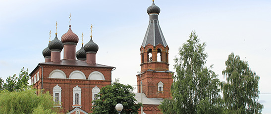 Приход Свято-Никольского храма в аг.Телуша. Построен в начале XX в. на средства Натальи Александровны Пушкиной