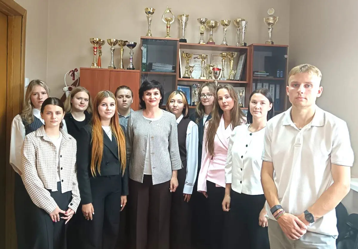 Добро пожаловать в профессию! Встреча молодых специалистов с начальником отдела по образованию Олесей Стельмак