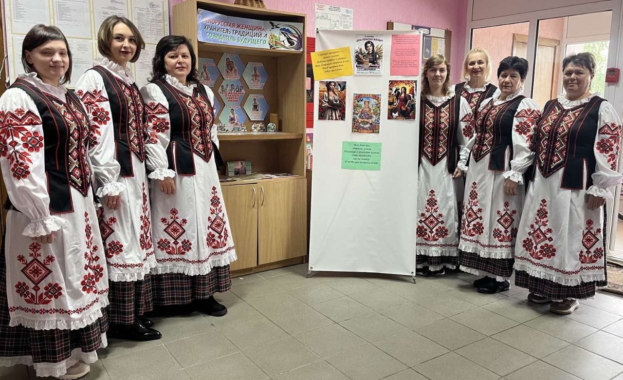 С любовью к женщине-труженице: душевный праздник прошел в Воротынском СДК