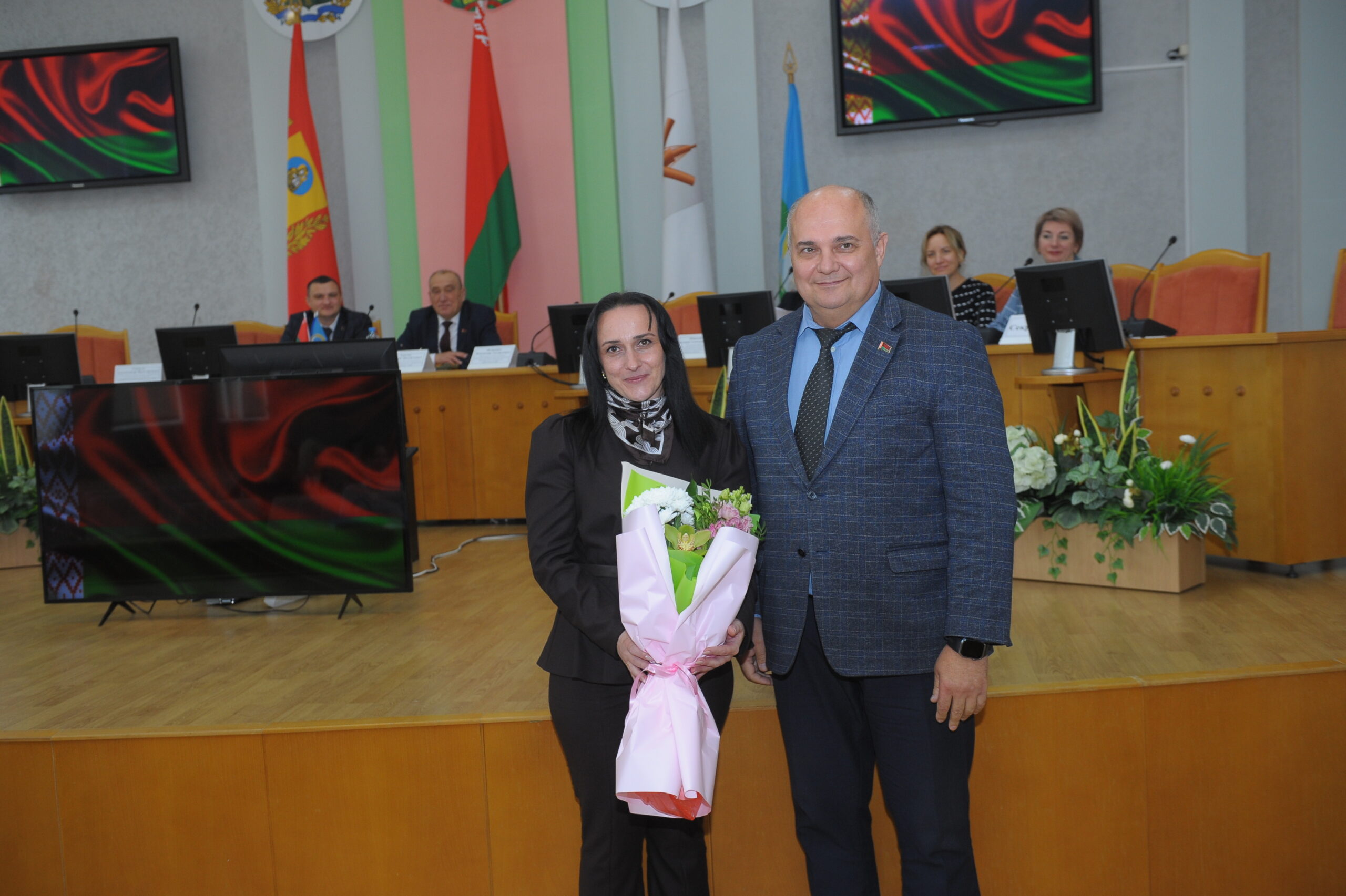 Новый лидер сильной команды: Елена Рыбченко возглавила райком профсоюза работников АПК