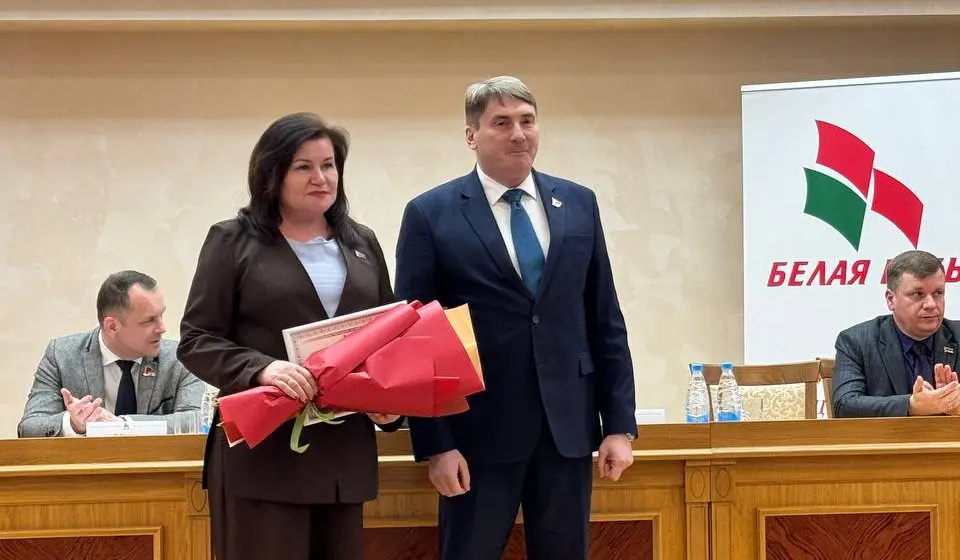 Работать на благо Родины