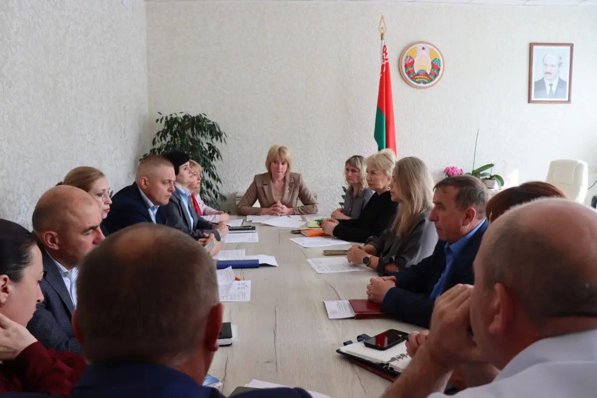 Дэпутацкі прэзідыум сабраўся на чарговае пасяджэнне