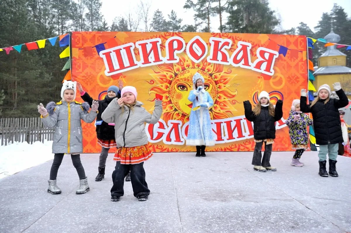 В Центре Ремесел п. Глуша провели зиму масленичными гуляниями