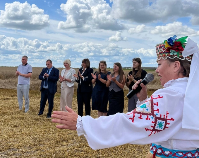 Поздравления для передовиков уборочной кампании Бобруйского района