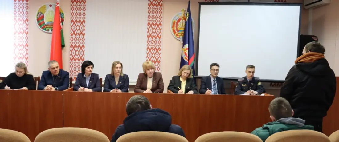 Калі час ёсць, а адказнасці няма. У Бабруйскім РАУС працавала камісія па садзеянні занятасці