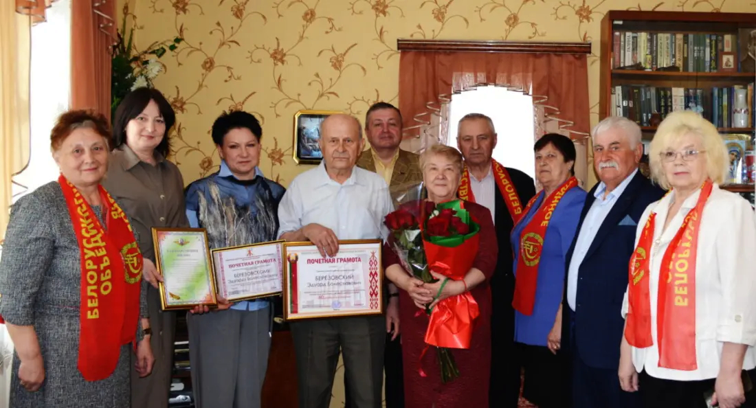 80 лет отметил бывший директор Осовской школы Эдуард Березовский