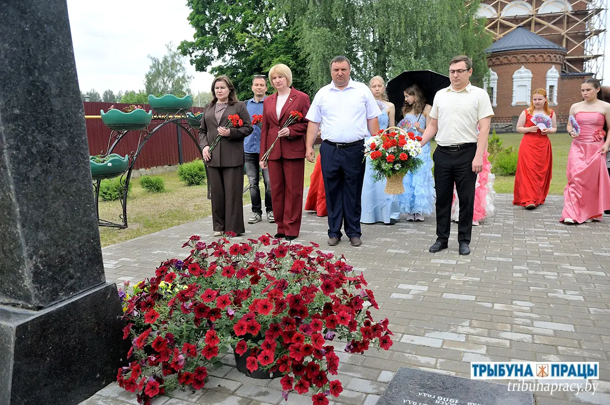 6 июня в агрогородке Телуша состоялся районный праздник пушкинской поэзии «Пусть в каждом сердце Пушкин отзовется».