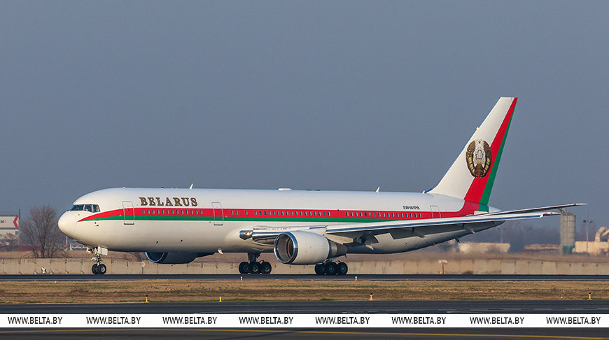 Лукашенко прибыл в Бишкек, где примет участие в саммите ОДКБ