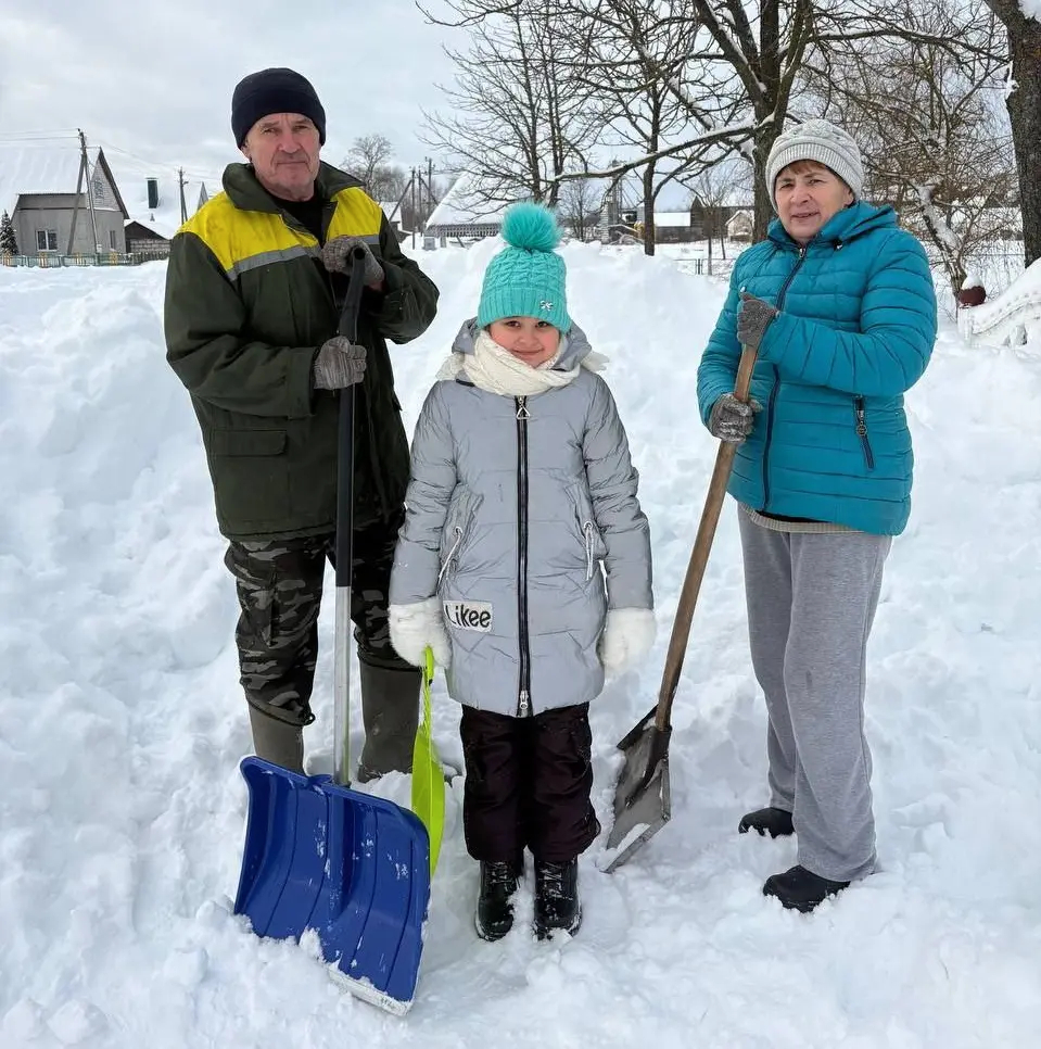 Неравнодушные жители агрогородка Горбацевичи поддержали акцию «Чистый двор»