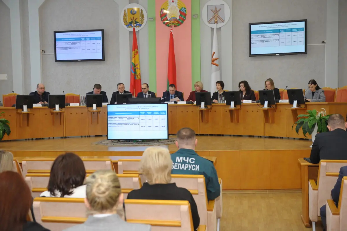 Бобруйский райисполком принял решения по наиболее важным вопросам 