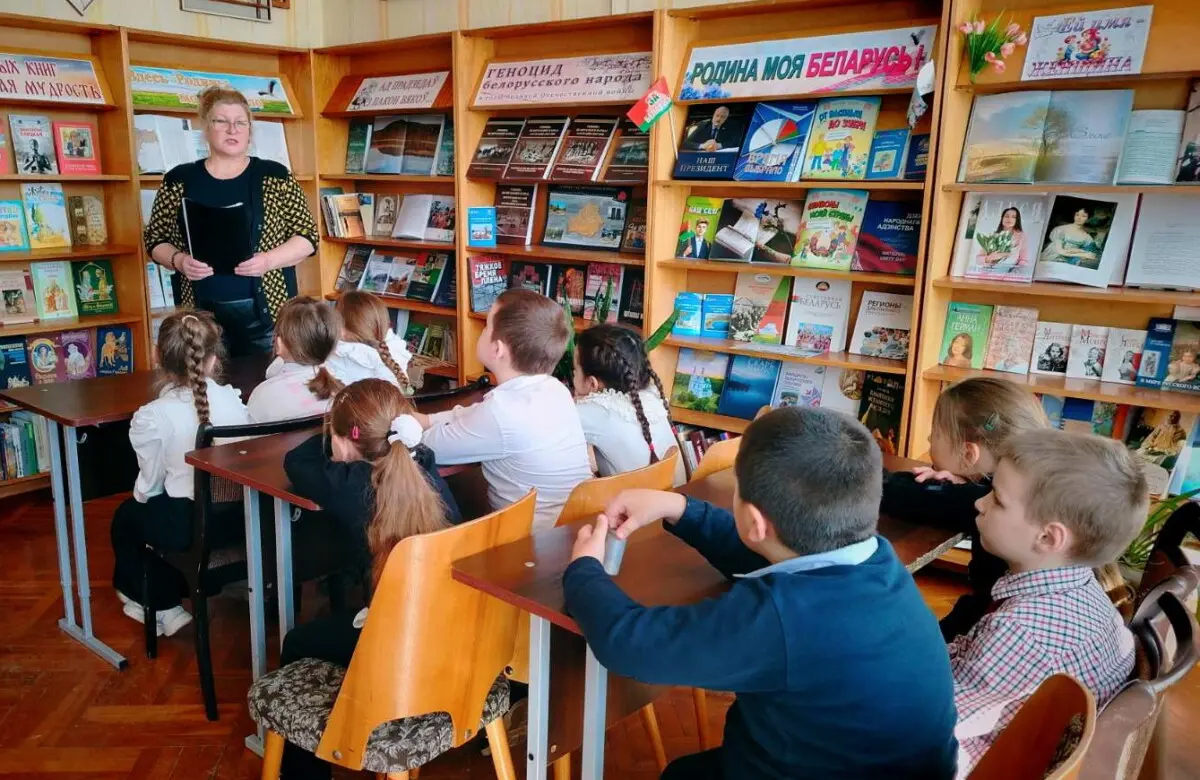 По страницам добра и мудрости. День православной книги отметили библиотеки района