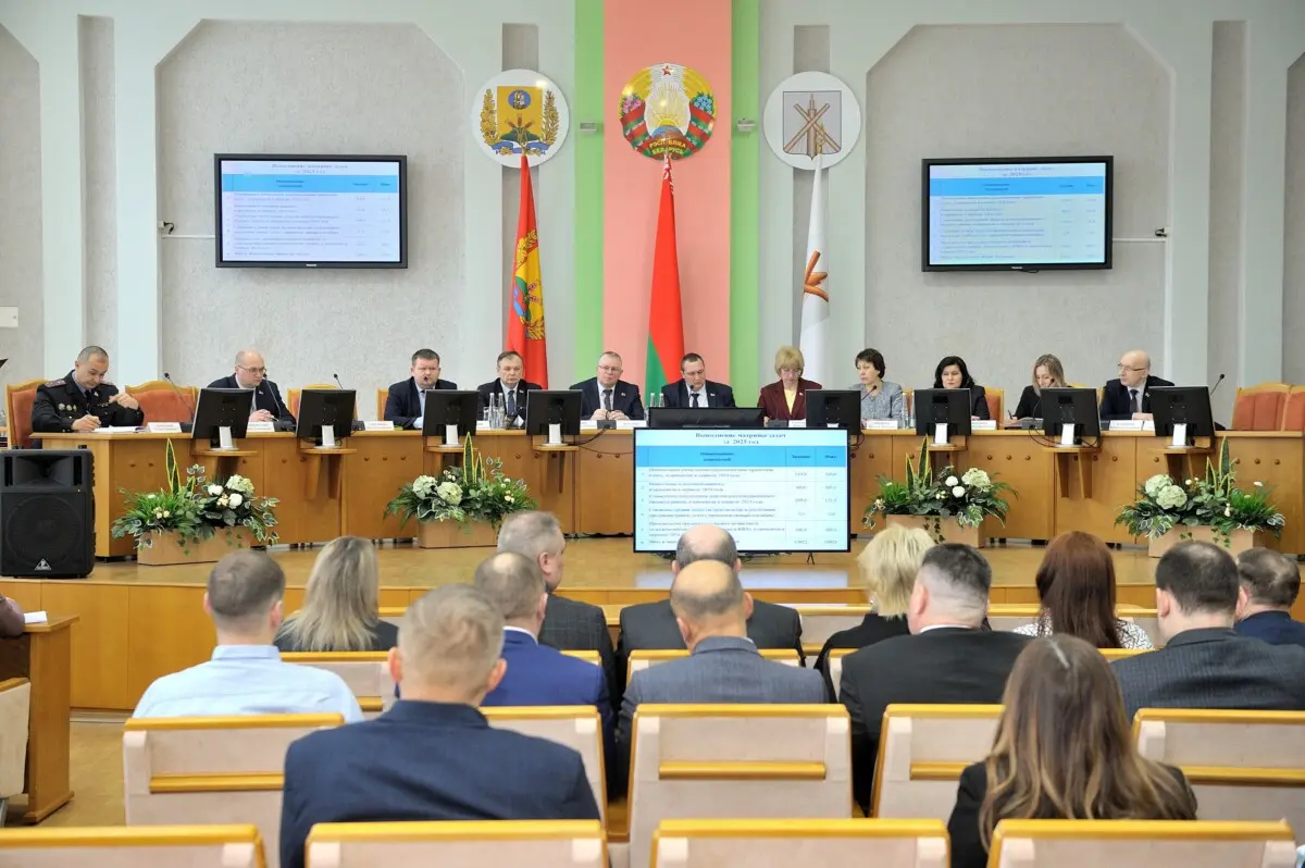 Итоги социально-экономического развития за 2025 год рассмотрели на заседании Бобруйского райисполкома