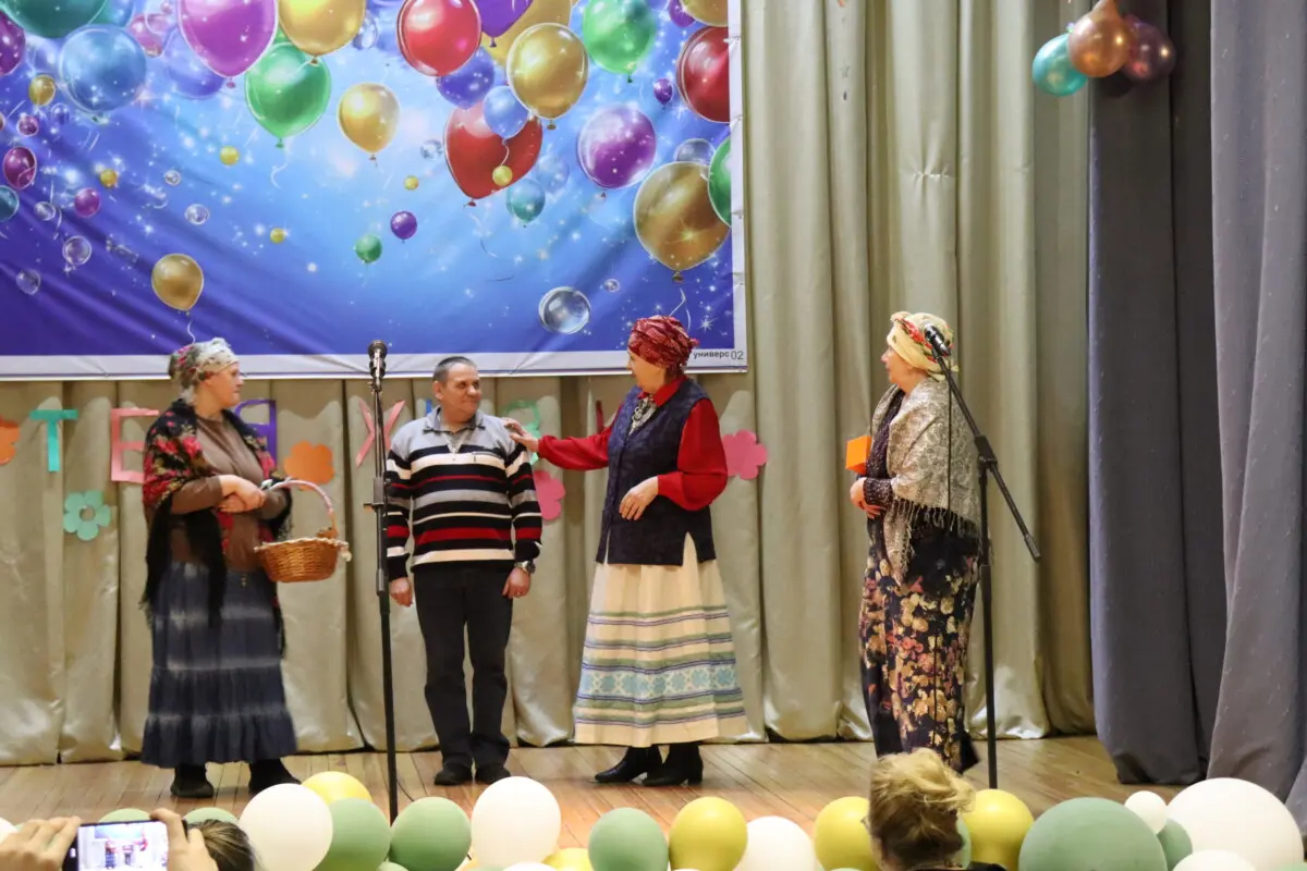 «Я люблю тебя, жизнь!». В Глушанском СДК прошел концерт, приуроченный к Международному дню инвалидов